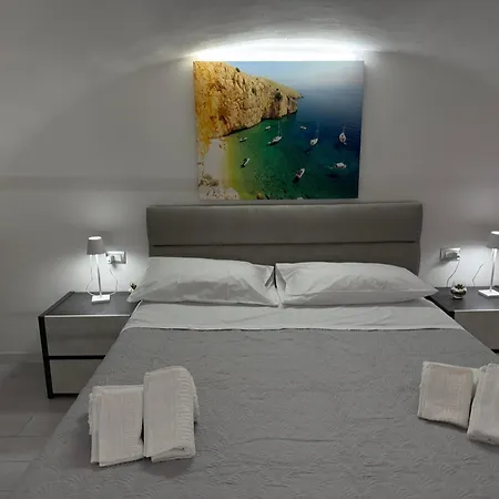 Stazzone House *