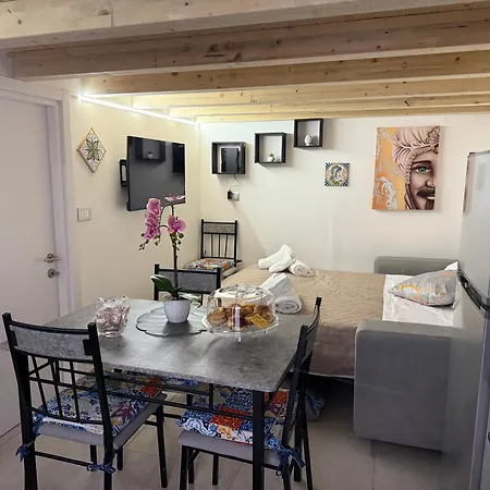 Stazzone House *